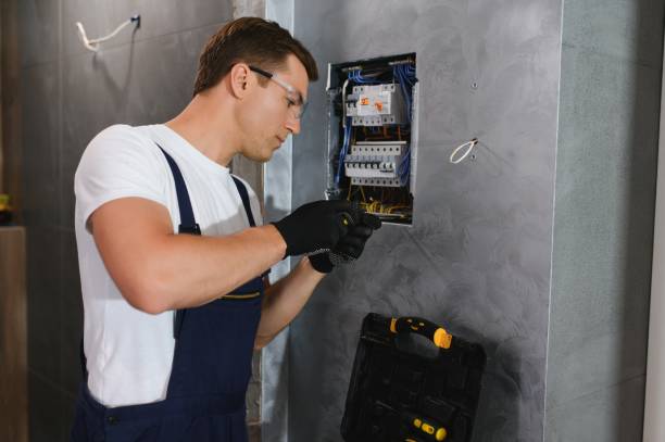 Best Residential Electrician Services  in Manhasset Hills, NY